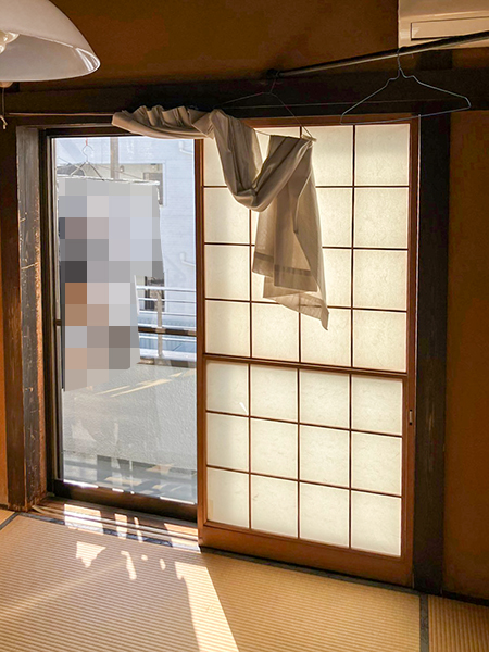 川口市内窓設置施工前-ベランダ掃出し1