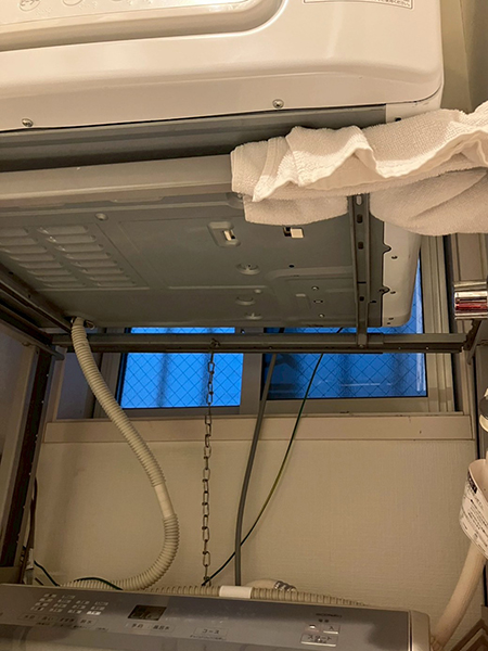 足立区内窓追加工事｜before｜乾燥機後方