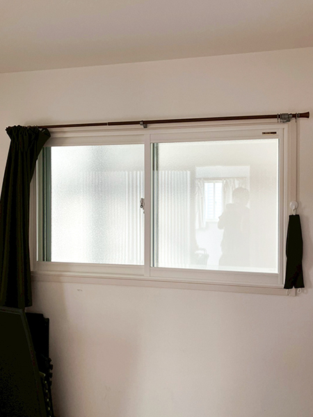 足立区内窓追加工事｜after｜洋室腰窓