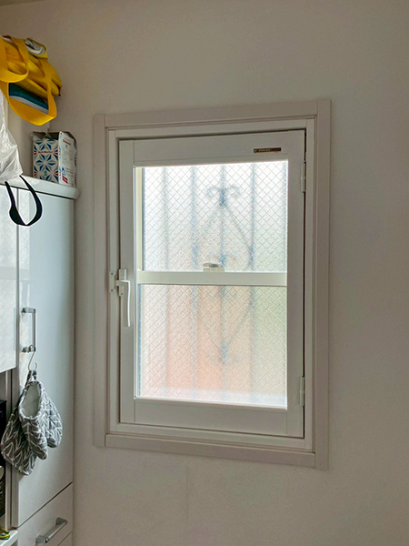 足立区内窓追加工事｜after｜キッチン