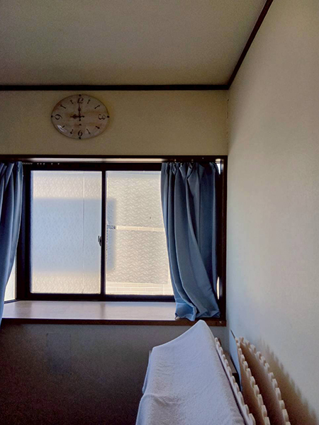 洋室②|工事前|埼玉県川口市内窓リフォーム|断熱・防寒・防音対策で2階の窓に内窓設置希望