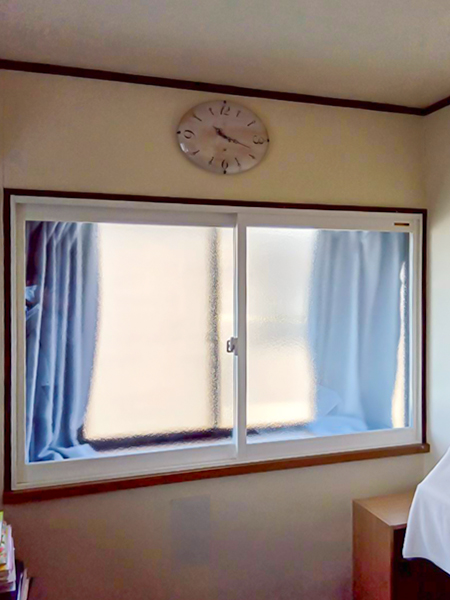 洋室②|施工事例|埼玉県川口市内窓リフォーム|断熱・防寒・防音対策で2階の窓に内窓設置希望