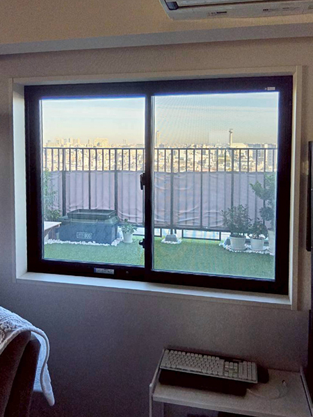 東京都北区内窓(二重窓)リフォーム工事前|リビング腰窓