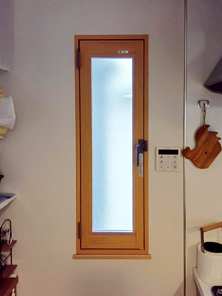 埼玉県越谷市内窓(二重窓)リフォーム｜キッチン