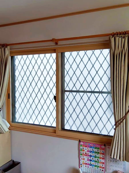 埼玉県越谷市内窓(二重窓)リフォーム｜リビング引違い窓②