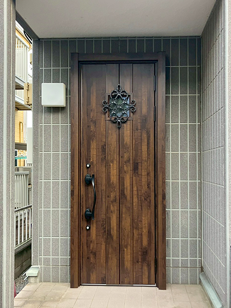 さいたま市玄関・内窓リフォーム｜昨年に続き、今年も工事依頼をいただきました