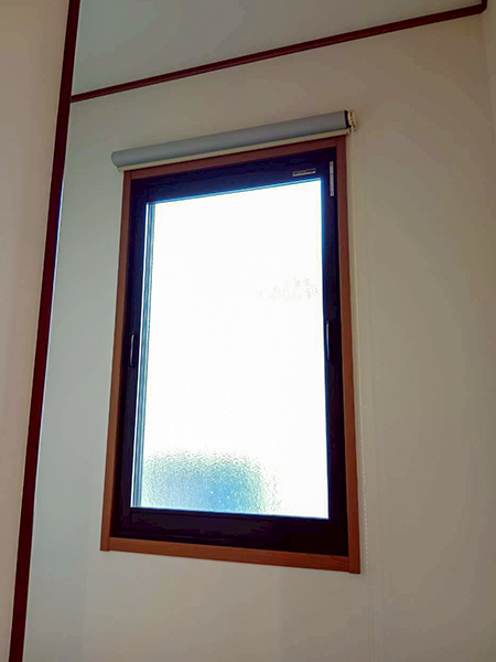 内窓施工事例設置後｜さいたま市｜階段