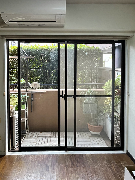 工事前①-蕨市マンション断熱窓交換工事(カバー工法)